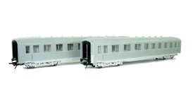 Lenz 41263-04 - 0 - Schürzenwagen BC4ü-39, flaschengrün, DR, Ep. IIIa